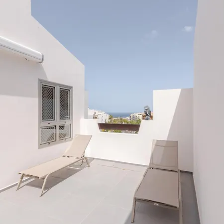 Apartment Penthouse With Jacuzzi, Ocean And Pool Views Palm-mar